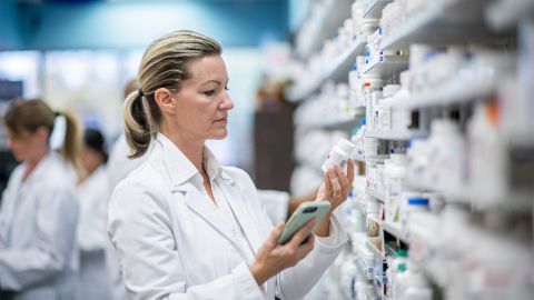 Cure e Vantaggi del Careprost Ophthalmic Solution Cure e Vantaggi del Careprost Ophthalmic Solution